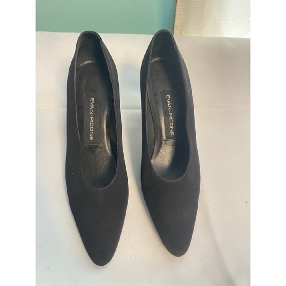 Evan Picone Black Pointed-Toe Suede Pumps